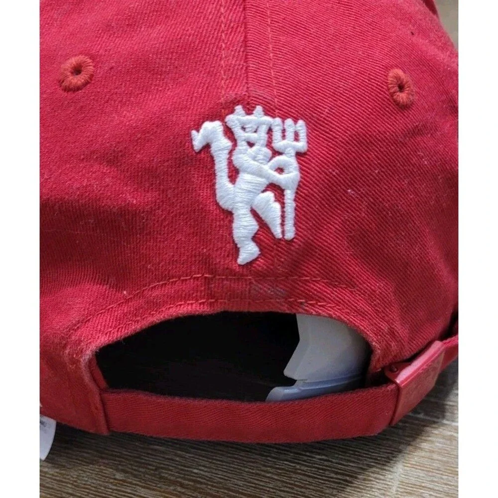 Manchester United Hat Strapback Adidas Red Soccer Premier League Youth Cap